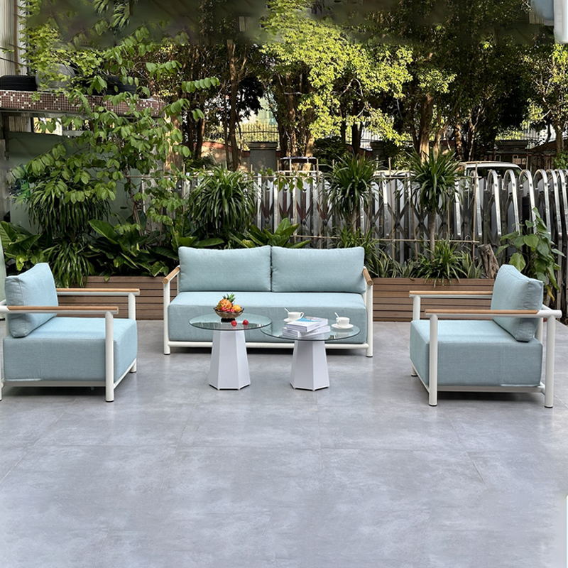 summer classics outdoor furniture.jpg